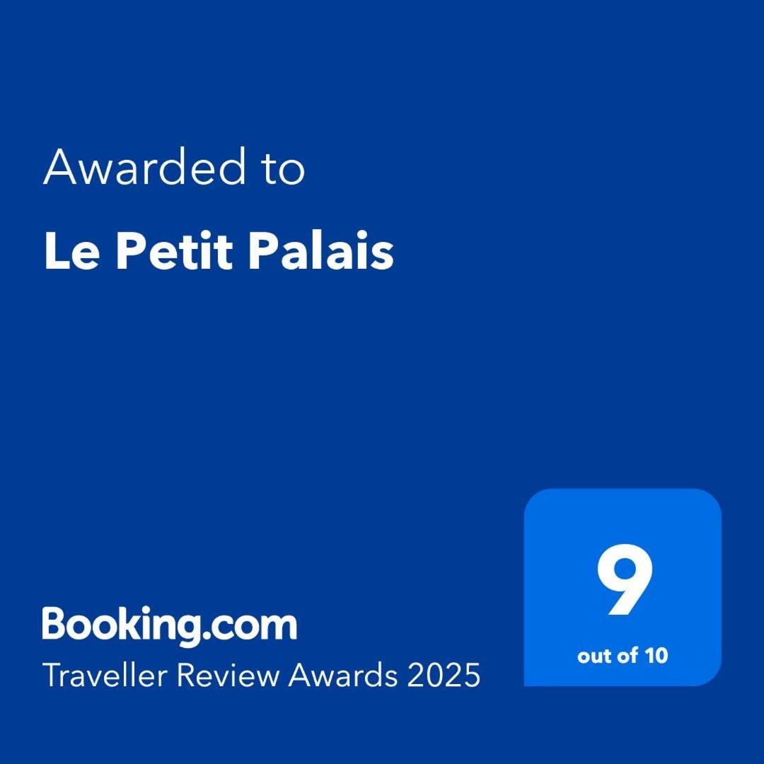 Le Petit Palais Apartment Escarrilla Bagian luar foto